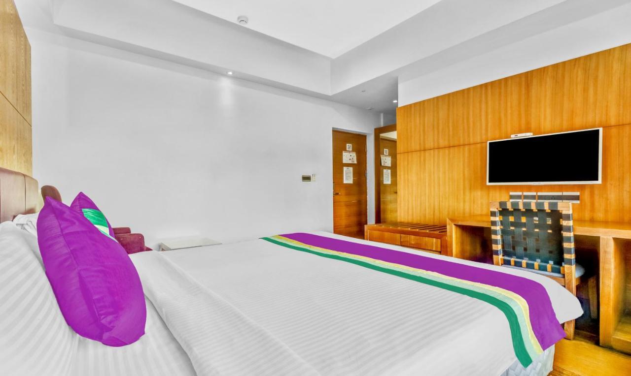 Medora Hotel Kozhikode Exterior foto